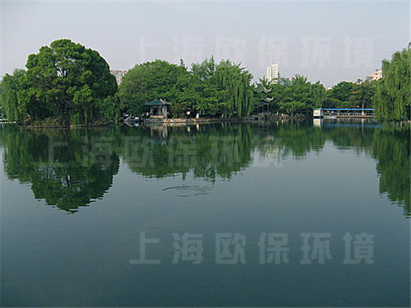 昆明翠湖公園，人工湖治理