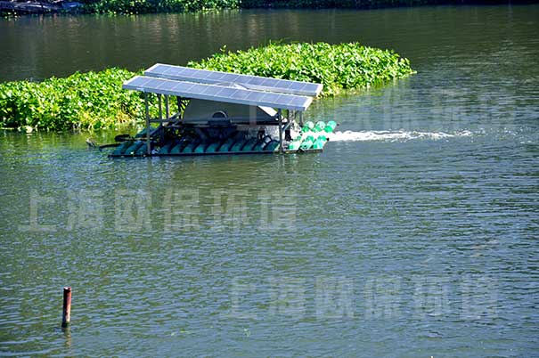 SOLARPL推流式太陽能曝氣機與生物浮島組合使用